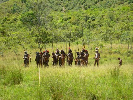 Papua Tribe Fighting